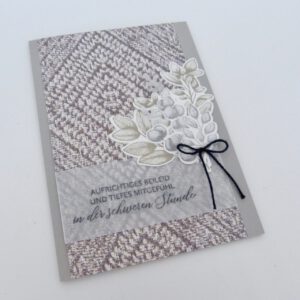 Trauerkarte, handgemachte Trauerkarte, Trauerkarten kaufen, Trauerkarte online bestellen, Kondolenzkarte, Beileidskarte, stilvolle Trauerkarte, moderne Trauerkarte, Trauerkarten handmade, Stampin Up Trauerkarte, Stampin’ Up Karten, Karte zur Beerdigung, handgefertigte Trauerkarten, Trauerkarten basteln, individuelle Trauerkarte, Trauerkarte basteln lassen, Trostkarte, Anteilnahme Karte, Trauerkarte mit Spruch