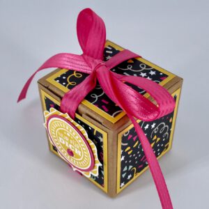 Geschenkschachtel kaufen, Geschenkverpackung handgemacht, kleine Geschenkbox, kreative Verpackungsideen, Geschenkbox individuell, Geschenkverpackung kaufen