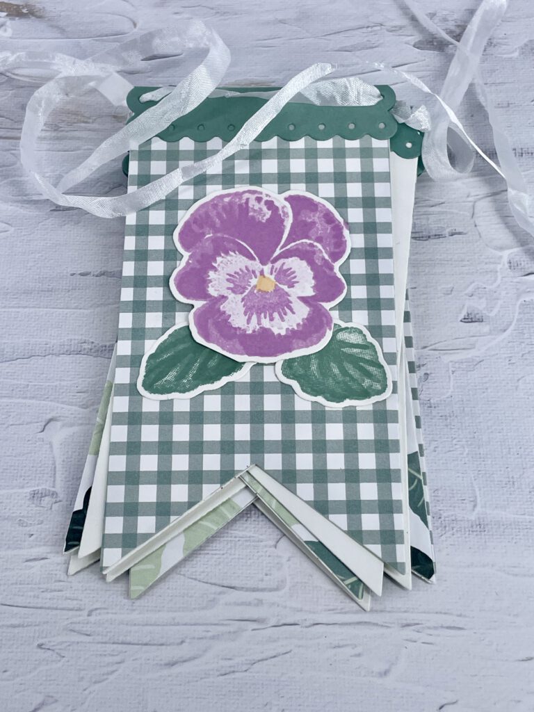 Girlande, Stiefmütterchen, basteln, Stampin Up, handmade, Anleitung
