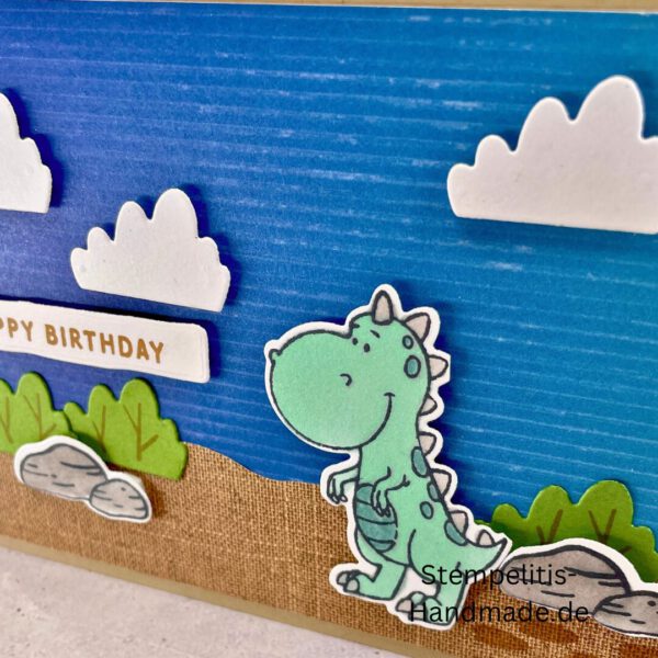 handgemachte Karte, Stampin’ Up!, Süße Dinos, Geburtstagskarte, Dino-Motive, Kindergeburtstag, Stempelset, Stanzformen, Happy Birthday, Bastelideen, DIY-Karte, Dinosaurier-Karte, Partyhut-Motive, kreative Karten, Urzeit-Party, Freundschaftskarte, Stampin’ Blends, Bastelmaterialien