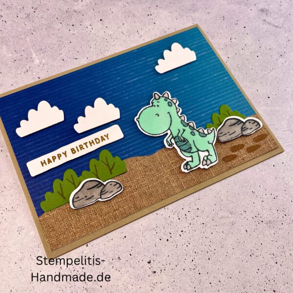 handgemachte Karte, Stampin’ Up!, Süße Dinos, Geburtstagskarte, Dino-Motive, Kindergeburtstag, Stempelset, Stanzformen, Happy Birthday, Bastelideen, DIY-Karte, Dinosaurier-Karte, Partyhut-Motive, kreative Karten, Urzeit-Party, Freundschaftskarte, Stampin’ Blends, Bastelmaterialien