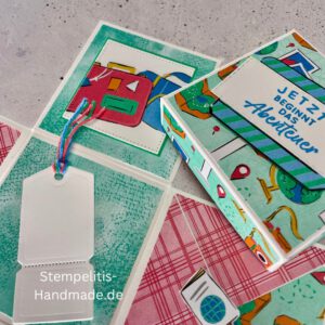 Detailansicht Rucksack, bunte Bastelidee Reise, Handmade Geschenkbox, Koffer und Kamera Motiv, Reiseverpackung selbst gemacht, Explosionbox Detailfoto