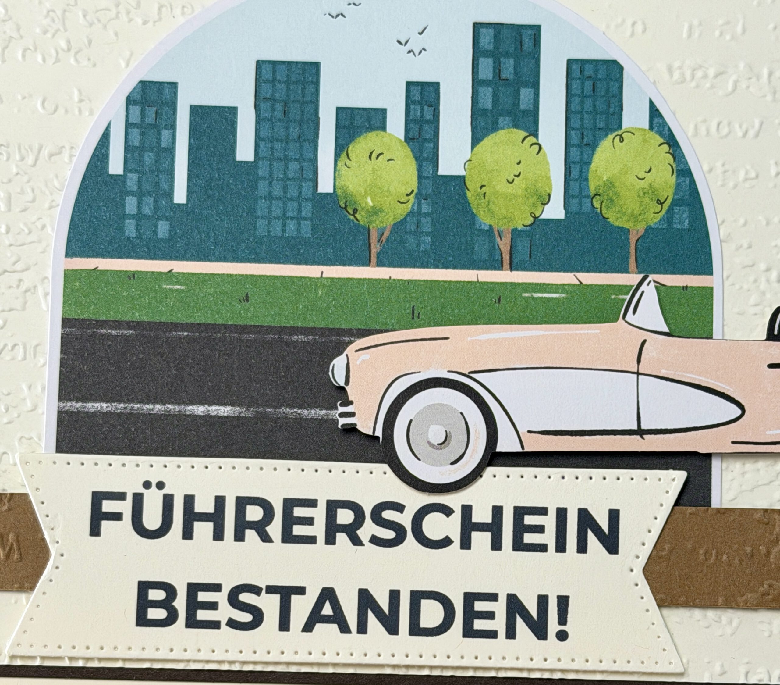 Handgemachte Glückwunschkarte Führerschein bestanden mit Gutscheinfach Detailansicht Gutscheinfach Karte Führerschein Geschenk Glückwunschkarte Auto Führerschein mit Einsteckfach für Geld Innenansicht Karte Führerschein bestanden handgemacht Führerschein Geschenk Karte hochwertig mit Umschlag