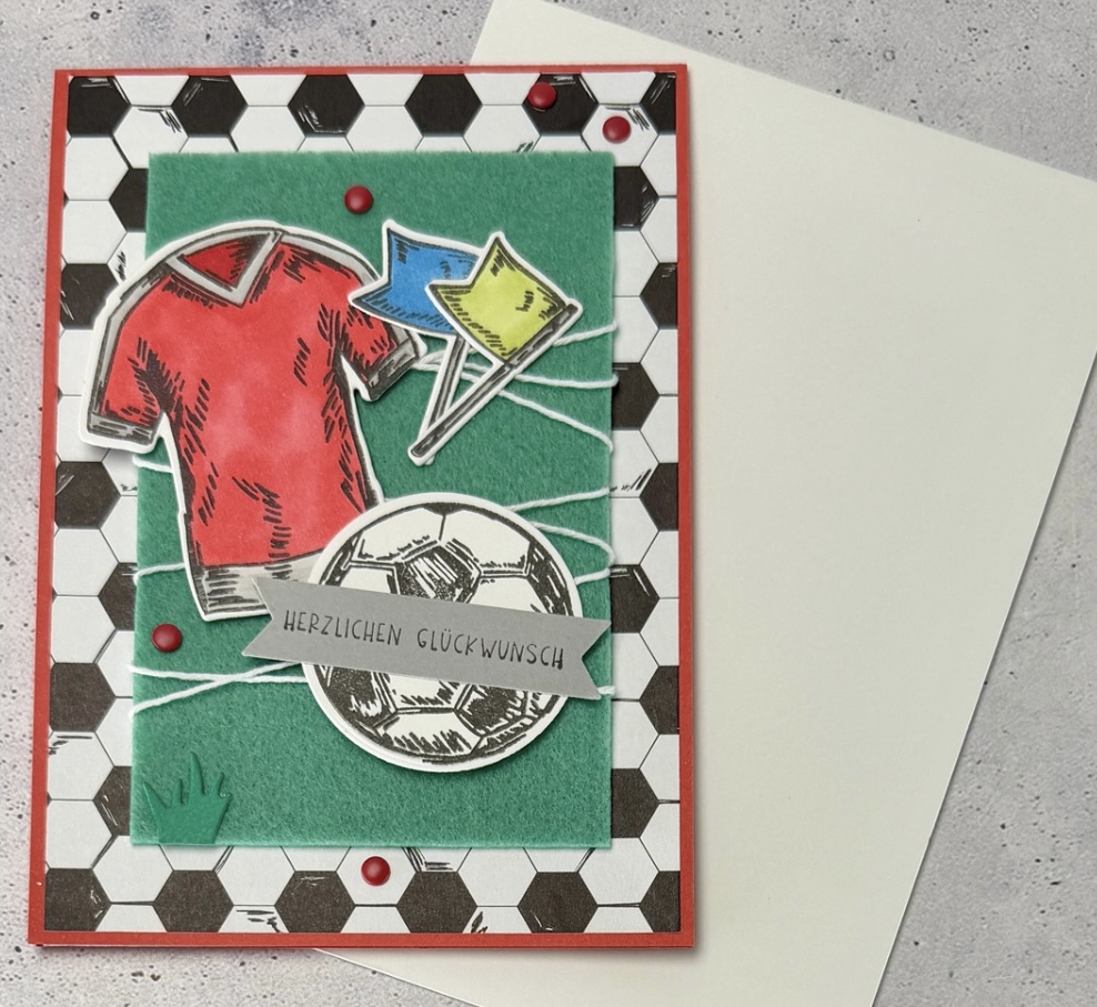 Fußballkarte, Fußball Glückwunschkarte, Gutscheinfach Karte, Geldgeschenk Fußball, handgemachte Karte Fußball, Geburtstagskarte Fußballfan, Fußball Gutschein verschenken, Karte mit Gutscheinfach, Männerkarte handgemacht, Fußball Geschenkidee