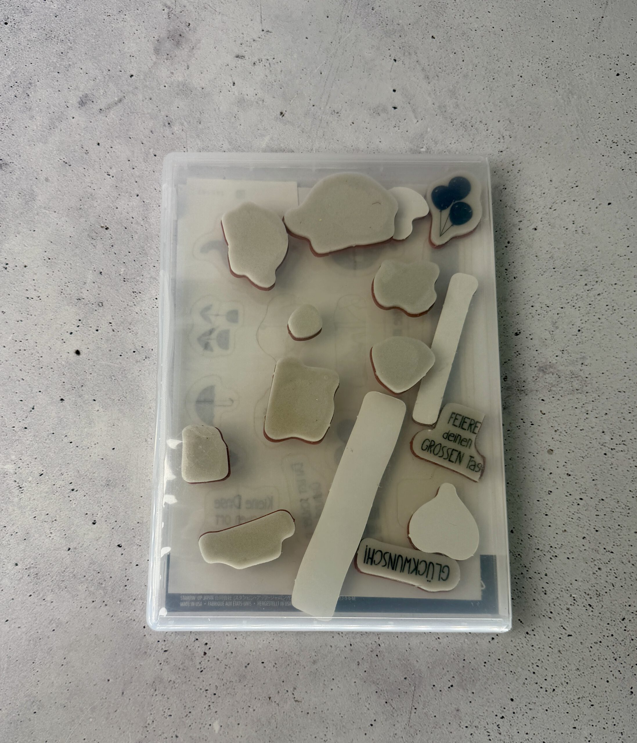 15 Gummi-Stempel aus dem Stampin’ Up! Set Elefantastisch