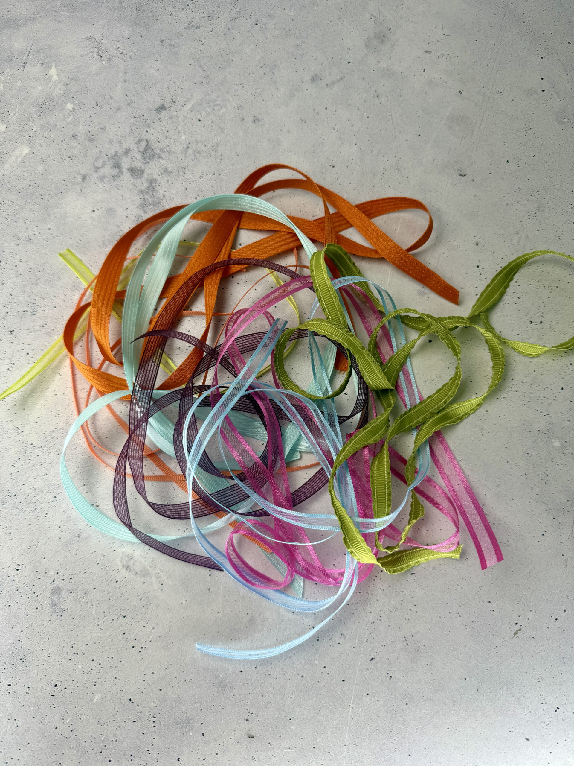 Materialpaket Drinks und gute Laune, Bastelset, Bastelmaterial, DIY Materialpaket, Karten basteln, Geburtstagskarten basteln, Geschenkverpackung basteln, Papierbasteln, Bastelmaterial Set, Scrapbooking, kreative Geschenkideen, Bastelset Geburtstag, Dekoration basteln